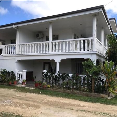 The Lighthouse Studio Appartments Nuku'alofa Exterior photo