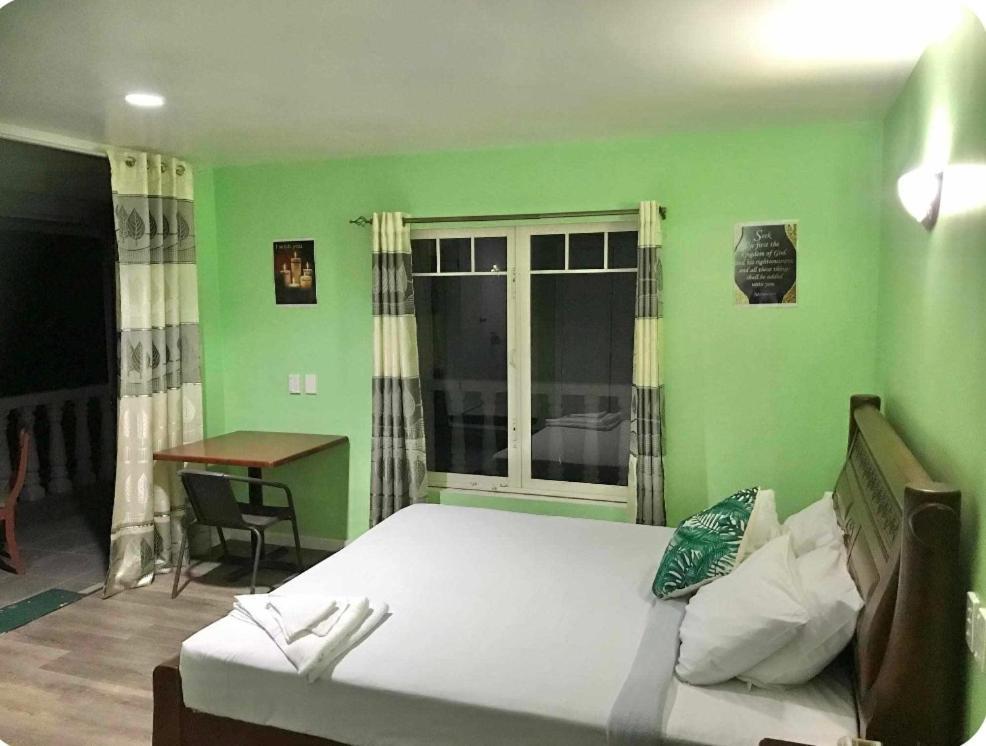 The Lighthouse Studio Appartments Nuku'alofa Exterior photo